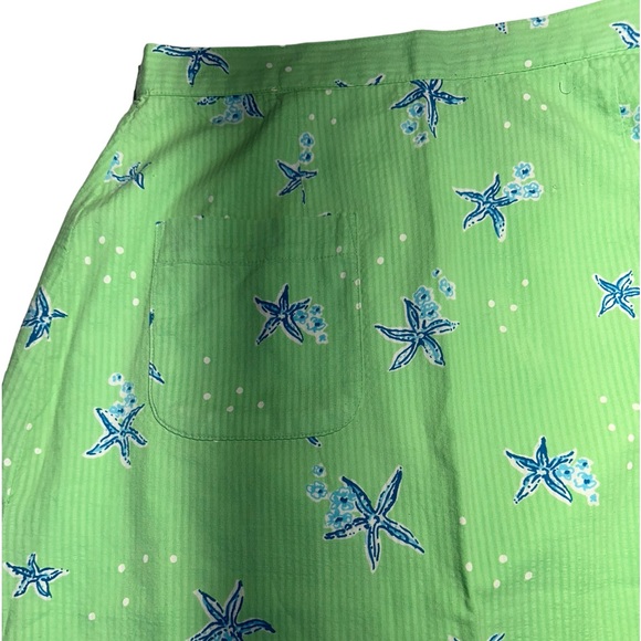 Lilly Pulitzer White Label Starlight Starfish Design
Scalloped Hem Skirt size 2 - Picture 7 of 11
